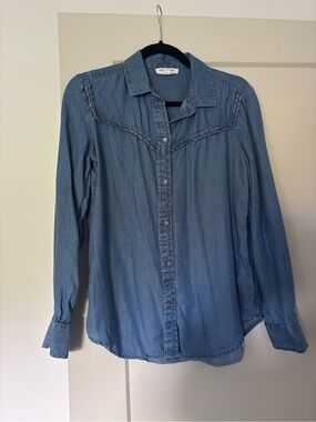 beachlunchlounge Light Blue Washed Denim Button-Down Shirt